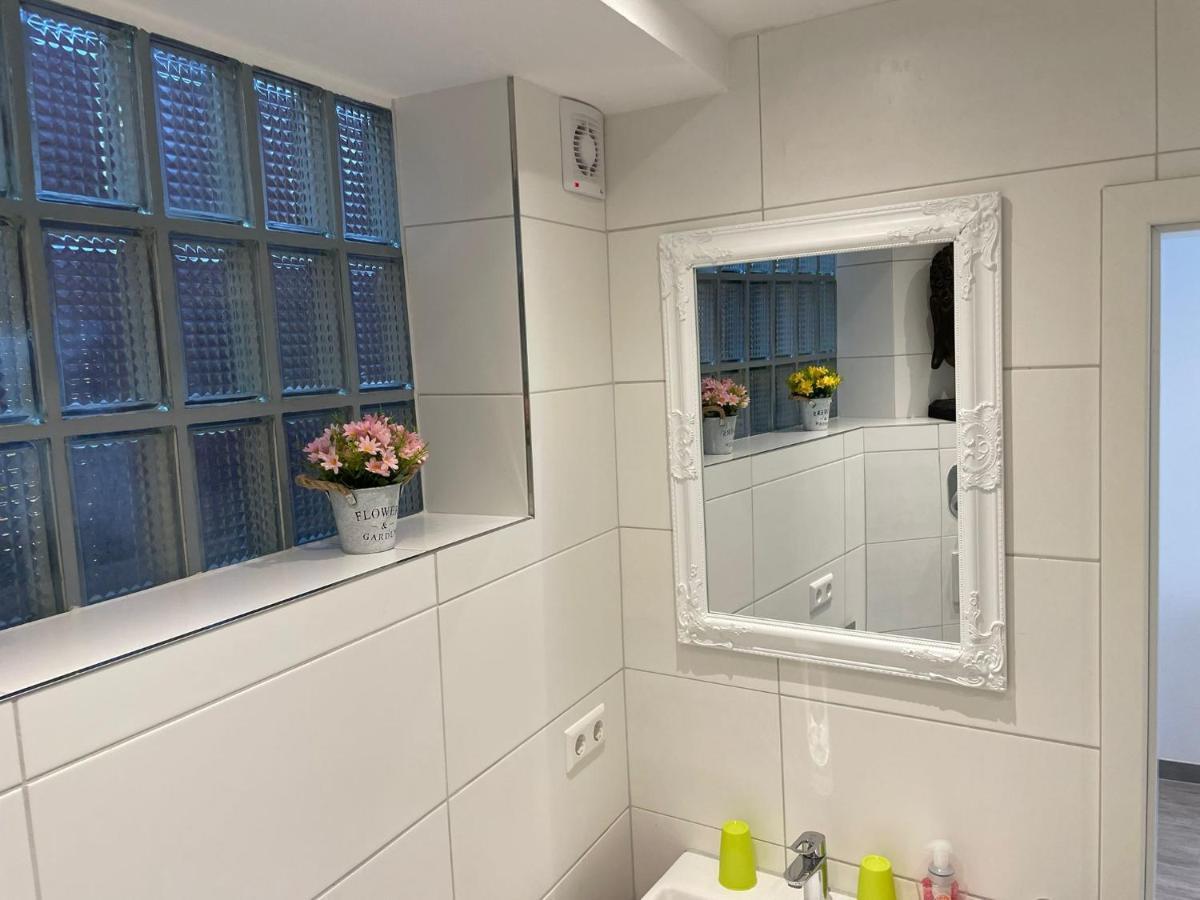 Ferienwohnung Beutelsbacherstr. 12 B Stuttgart Exterior foto